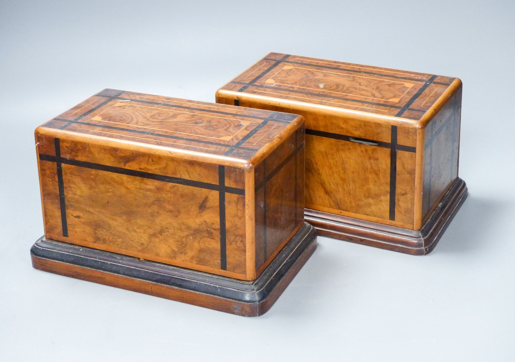 A pair of Victorian inlaid burr walnut money boxes 22cm